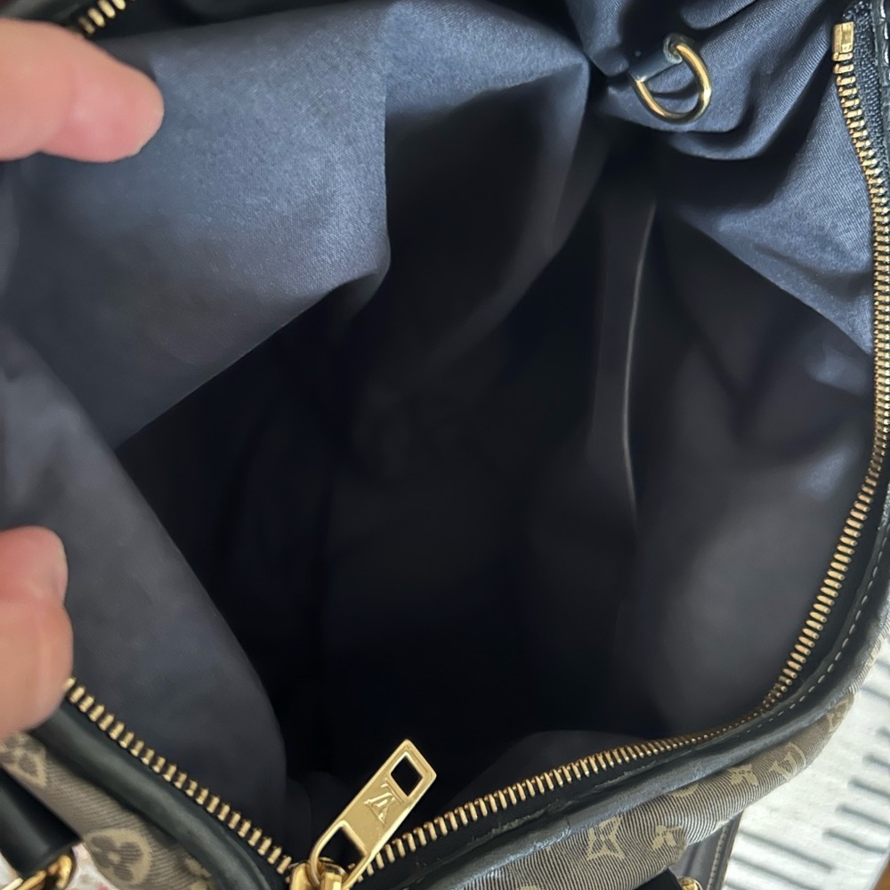 Louis Vuitton Navy Idylle Elegie Shoulder or Crossbody Bag - Picture 9 of 9